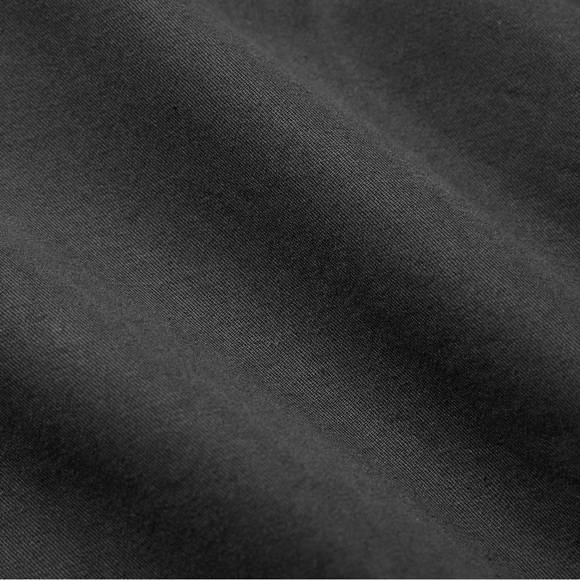 SKIMS Outdoor Woven Oversized Cargo Pants Onyx Black Size M Medium New NWT - Picture 5 of 14